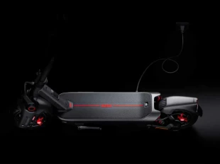 Elekticni Trotinet SEGWAY NINEBOT MAX G3 I