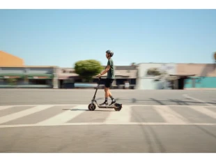 Elektricni Trotinet SEGWAY NINEBOT E3 E Silver
