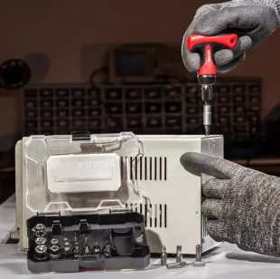 RONIX Alat Univerzalni SET odvijaca sa nastavcima 24-delni CR-V RH-2715 PLC