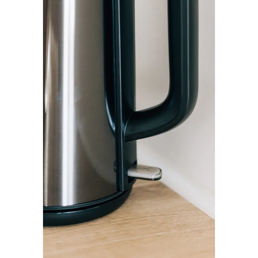 AENO Electric Kettle EK3: 1850-2200W, 1.7L, Strix, Double-walls, Non-heating body, Auto Power Off, Dry tank Protection Slika 7