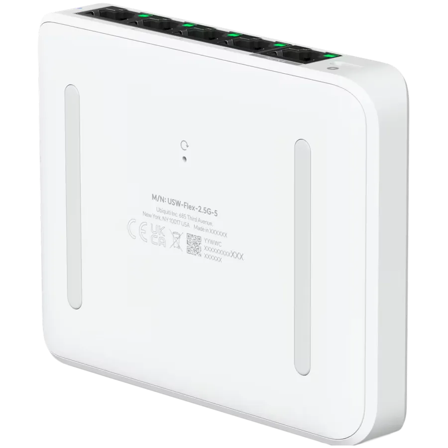 Ubiquiti 5-port 2.5G switch that can be powered with PoE or a USB-C adapter; 4x 2.5 GbE ports, 2.5 GbE PoE input port for power Slika 4