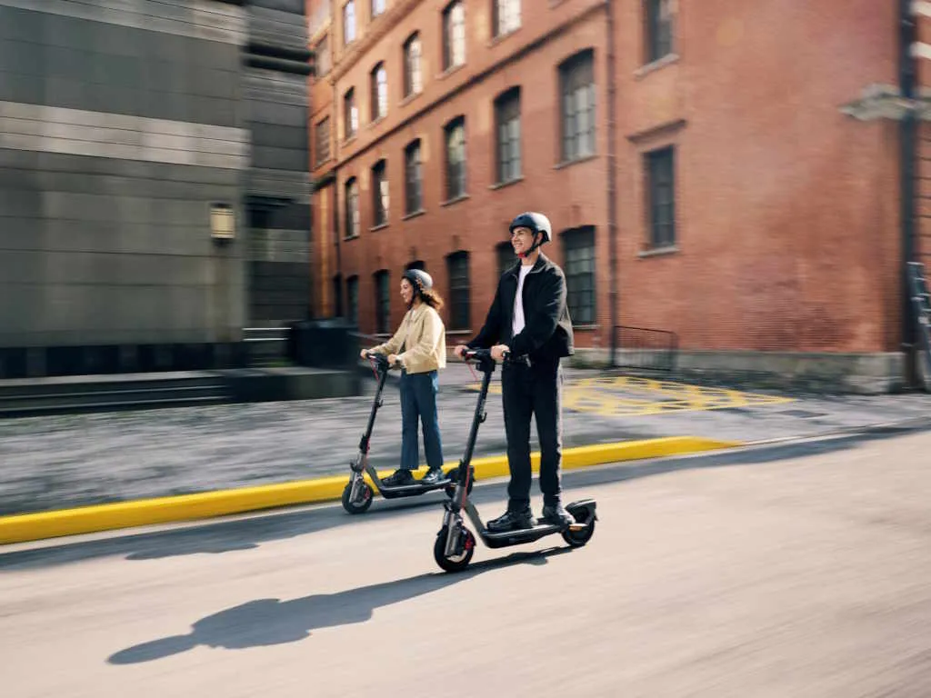 Segway Elektricni trotinet SEGWAY NINEBOT F3 E Slika 8