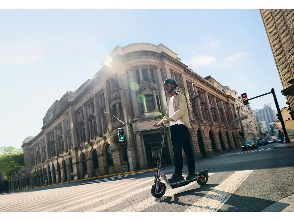 Segway Elektricni Trotinet SEGWAY NINEBOT F3 PRO E Slika 2