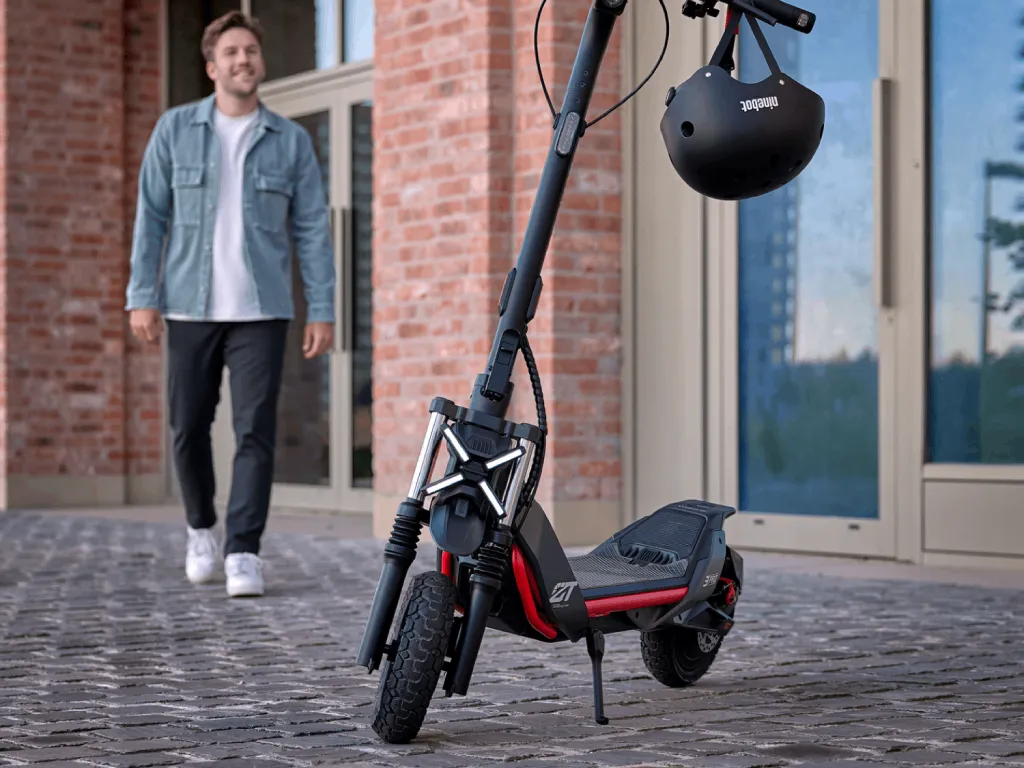 Segway Elektricni Trotinet SEGWAY NINEBOT ZT3 PRO I Slika 6