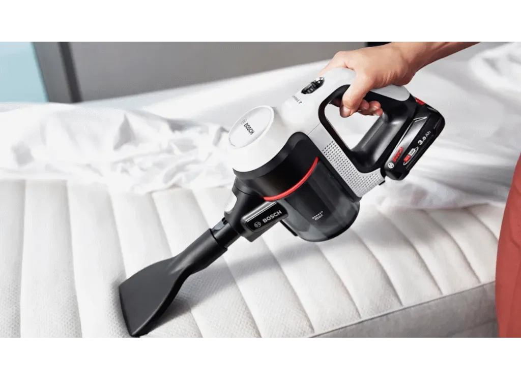 Bosch Usisivac BOSCH BBS711W/sa posudom/štapni/fleksibilna cev/bela Slika 1