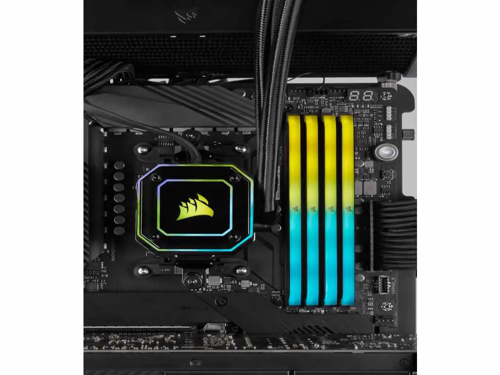 Corsair Memorija CORSAIR VENGEANCE RS 8GB(1x8GB)/DIMM/DDR4/3200MHz/C16/1.35V/RGB Slika 1