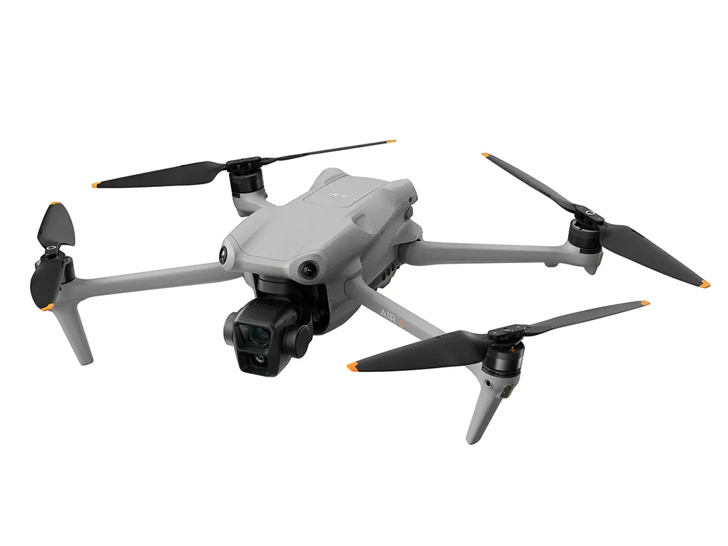 Dron DJI Air 3 Fly More Combo (DJI RCN2) Slika 12