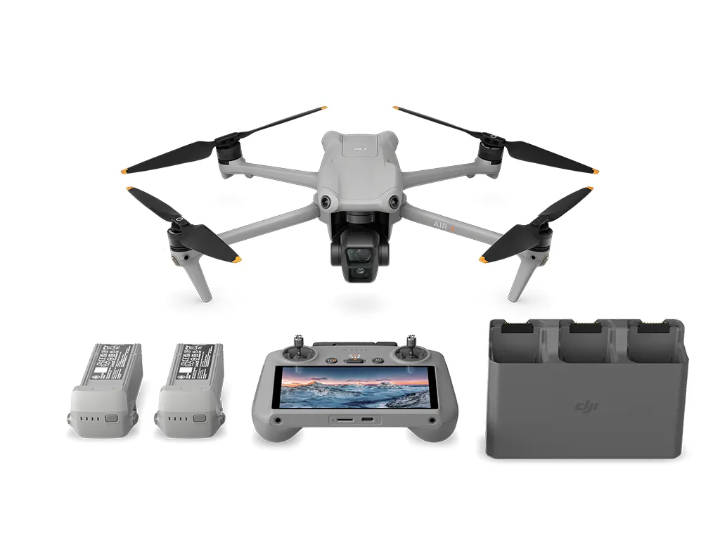 Dron DJI Air 3 Fly More Combo (DJI RC2) Slika 1