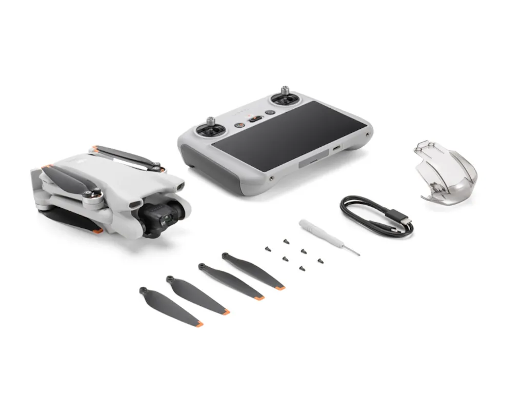 Dron DJI Mini 3 DJI RC (remote controller with screen) NEW Slika 3