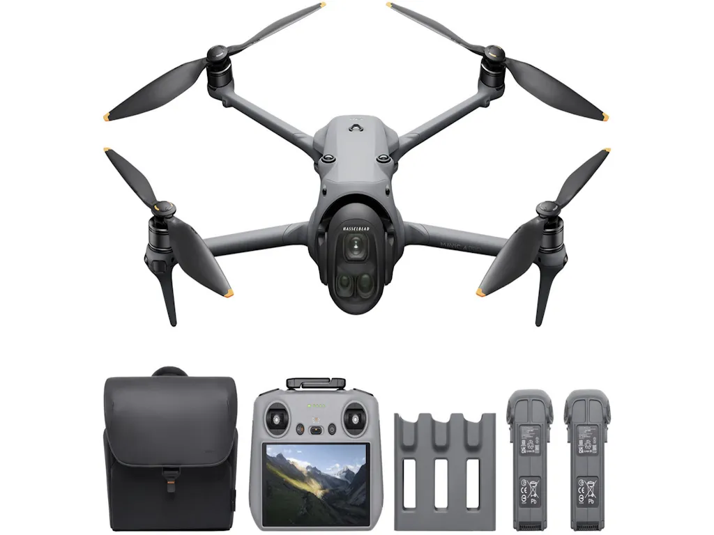 Dron DJI Mavic 4 Pro Fly More Combo (RC2) Slika 1