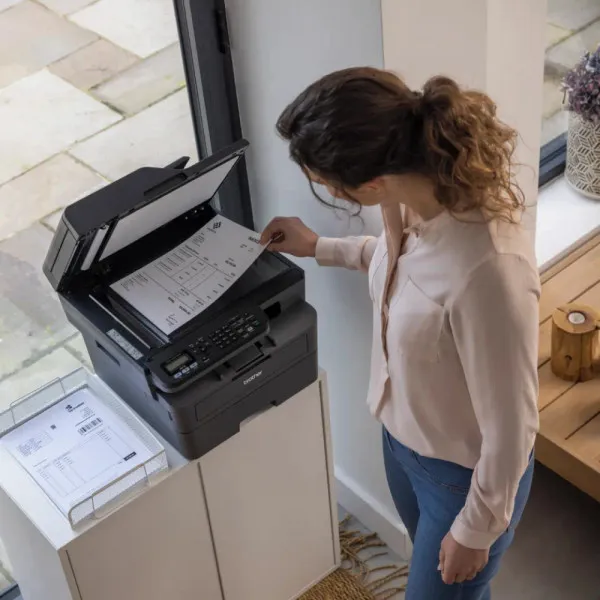 Multifunkcijski uređaj Brother MFC L2802DW Slika 2