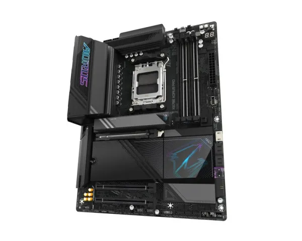 MB AM5 Gigabyte X870E AORUS PRO Slika 2