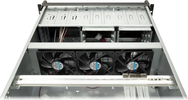 Nedefinisan Rack-mount 4U Inter-Tech 19" 4HE ATX 4U-4129L Slika 2