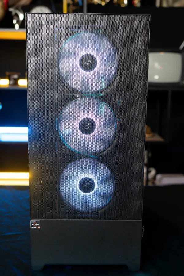 DSC - Powered by Kingston Računar DSCL Ryzen 9 7900X/64GB/M.2 2TB/RTX5080 16GB/1050W Slika 7