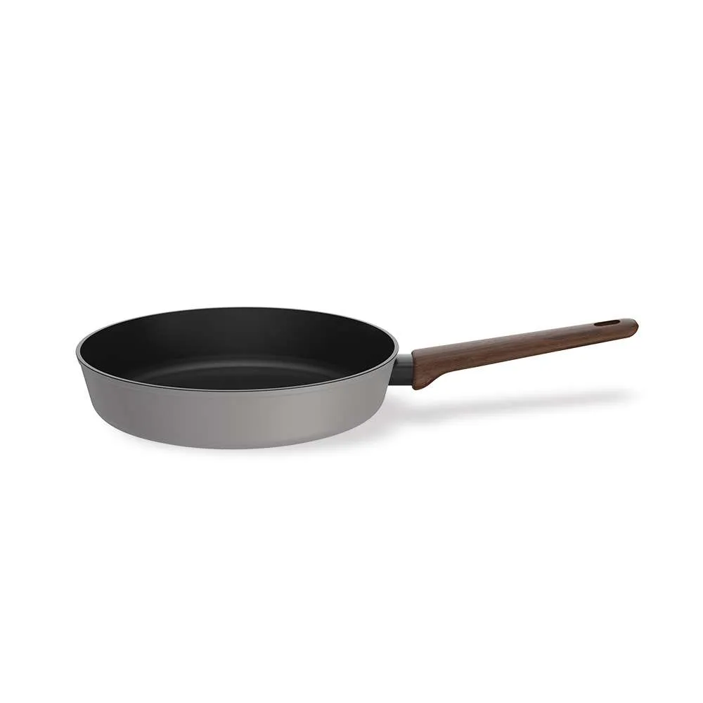 MAESTRO MR1211-24 TIGANJ 24CM NATURE SA NELEPLJIVIM PREMAZOM CRNI Slika 1