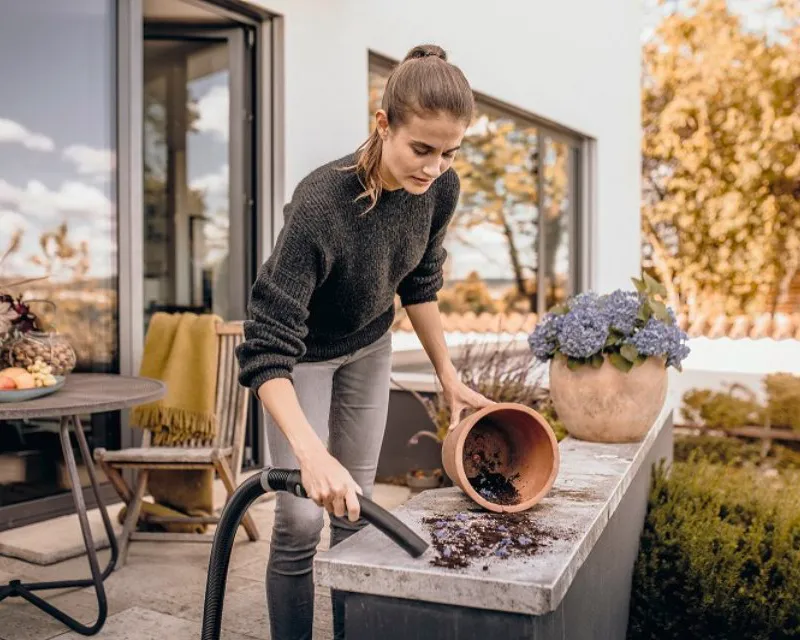 KARCHER WD 3 (V-17/4/20) Usisivač za suvo i mokro usisavanje (1.628-130.0) Slika 2