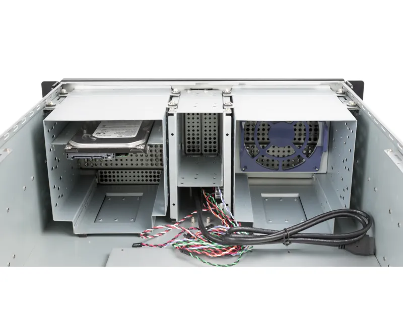 CHIEFTEC kućište UNC-411E-B-OP crno  Slika 9