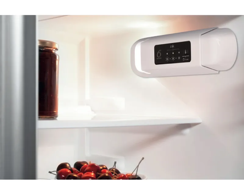 WHIRLPOOL WBUL021 ugradni frižider Slika 4