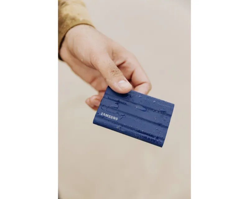 SAMSUNG Portable T7 Shield 2TB plavi eksterni SSD MU-PE2T0R Slika 4