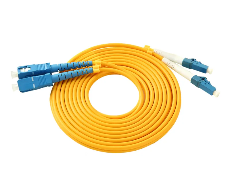 MAXPRO LINE Optički patch kabl SM/UPC/DX SC-LC /2M Slika 1