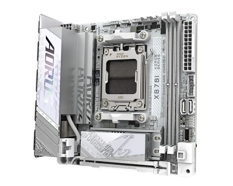 GIGABYTE X870I AORUS PRO ICE rev. 1.0 matična ploča Slika 4