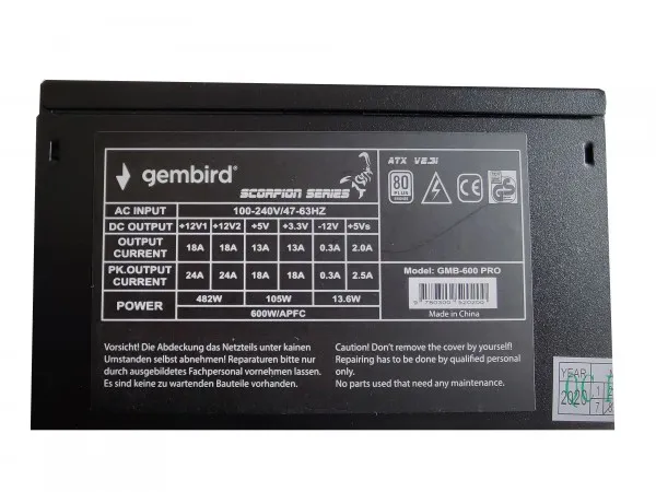 GEMBIRD GMB-600-PRO Gembird napajanje 600W 80+BRONZE, PFC,12cm FAN, 20+4pin, 2x4pin,2x 6+2pin, 5xSATA Slika 1