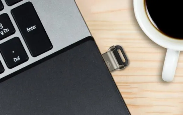 TEAM GROUP TeamGroup 64GB C162 USB 3.2 BLACK/SILVER TC162364GB01 Slika 3
