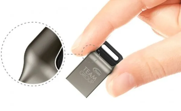 TEAM GROUP TeamGroup 64GB C162 USB 3.2 BLACK/SILVER TC162364GB01 Slika 1