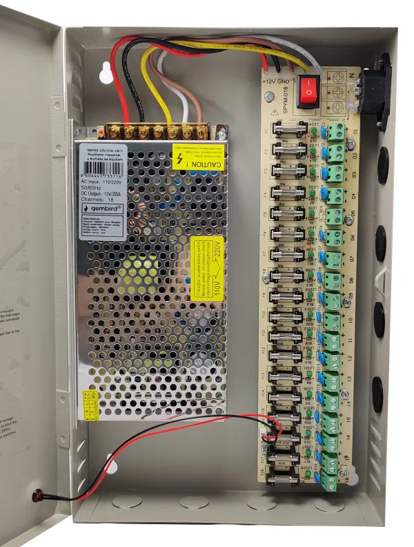 GEMBIRD NAPRK-12V/20A-18CH Gembird napajanje sa kljucem, 2A/CH Slika 2