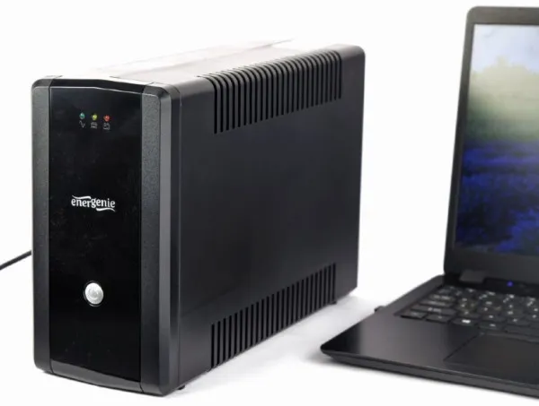 GEMBIRD EG-UPS-H1500 Gembird UPS sa stabilizatorom 1500VA 900W LCD 4xSchkuo Slika 1