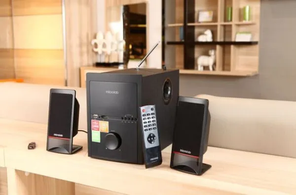 MICROLAB Microlab M700BT Aktivni drven zvucnici 2.1 46W RMS(18W,2x14W) SD, USB, FM, Bluetooth, daljinski, 3.5 Slika 3