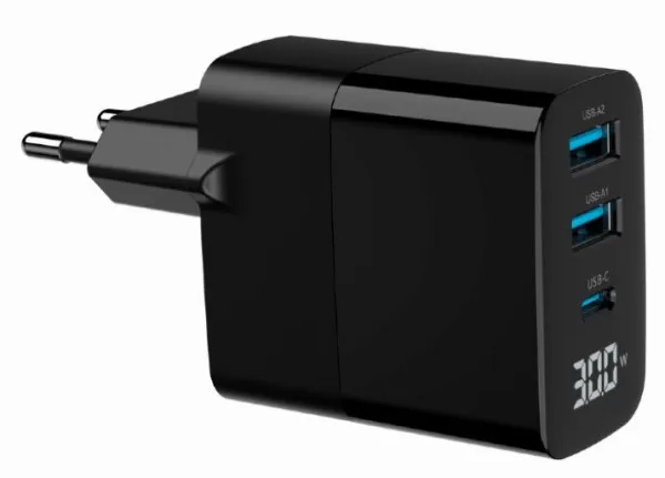 GEMBIRD TA-UC-PDQC30LCD-BK-02 Gembird GaN USB brzi punjac, 30W 3-port (2xUSB-A+ USB-C), LCD, black Slika 5