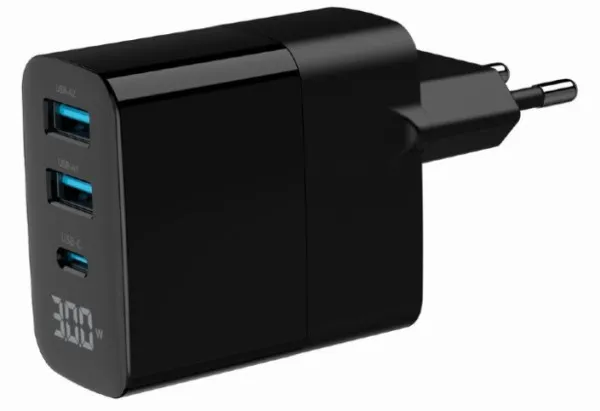 GEMBIRD TA-UC-PDQC30LCD-BK-02 Gembird GaN USB brzi punjac, 30W 3-port (2xUSB-A+ USB-C), LCD, black Slika 2
