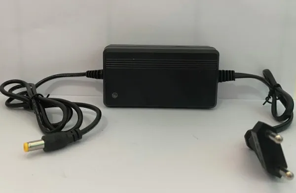 GEMBIRD NPA-AC46 ** Gembird punjac 12v/2A 24W, 1m kabl, Coper napajanje, DC 5.5x2.1mm CE(327) Slika 2