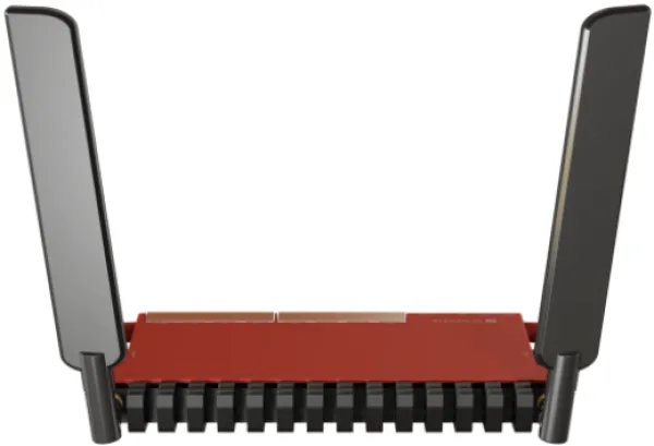 MikroTik L009UiGS-2HaxD-IN in desktop case with routerOS L5 MT161 Slika 3