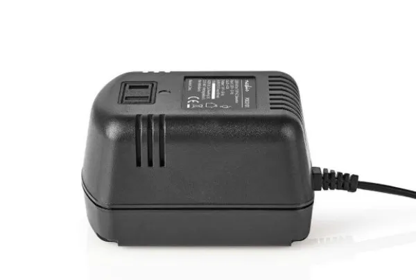 NEDIS POCO101 Konvertor snage, 230V AC 50Hz, 65W, Euro, Black Omogucava upotrebu opreme iz SAD u Evropi Slika 2