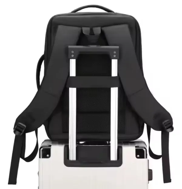 NCC-15-KLB017 Gembird Ranac za laptop 15,6/17inc 43x31x15(+5)cm USB konektor, 900g Slika 2