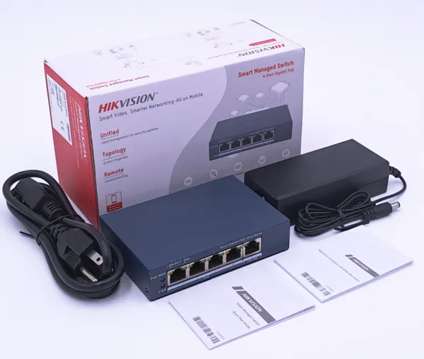 DS-3E0106P-E/M - 4-portni 100 Mbps PoE+2x uplink Slika 2