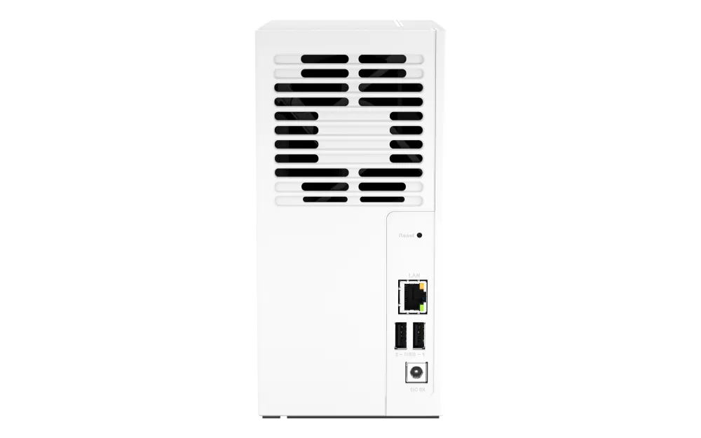 QNAP TS-233 NAS Storage Slika 1