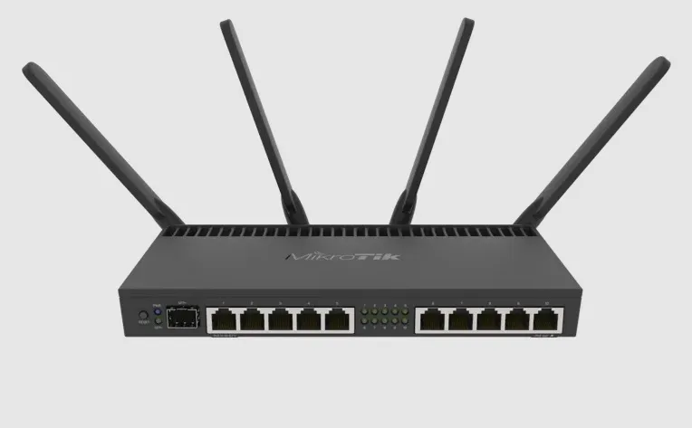 MikroTik RB4011iGS+5HacQ2HnD-IN Slika 1