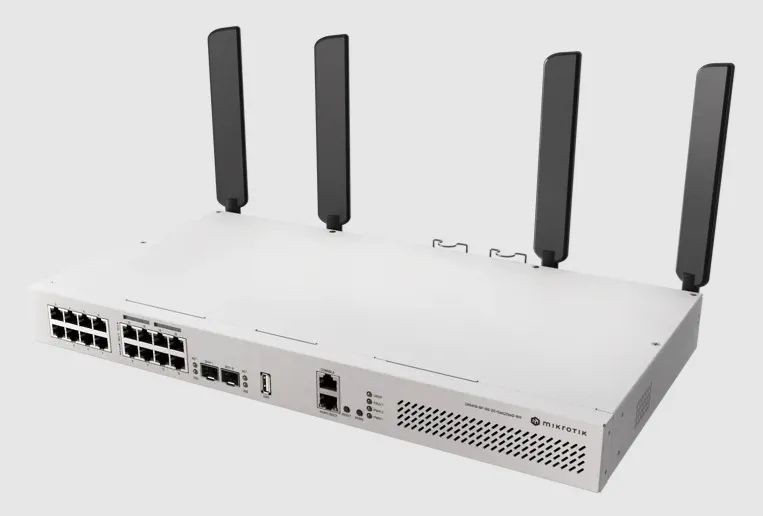 MikroTik CRS418-8P-8G-2S+5axQ2axQ-RM Switch Slika 1