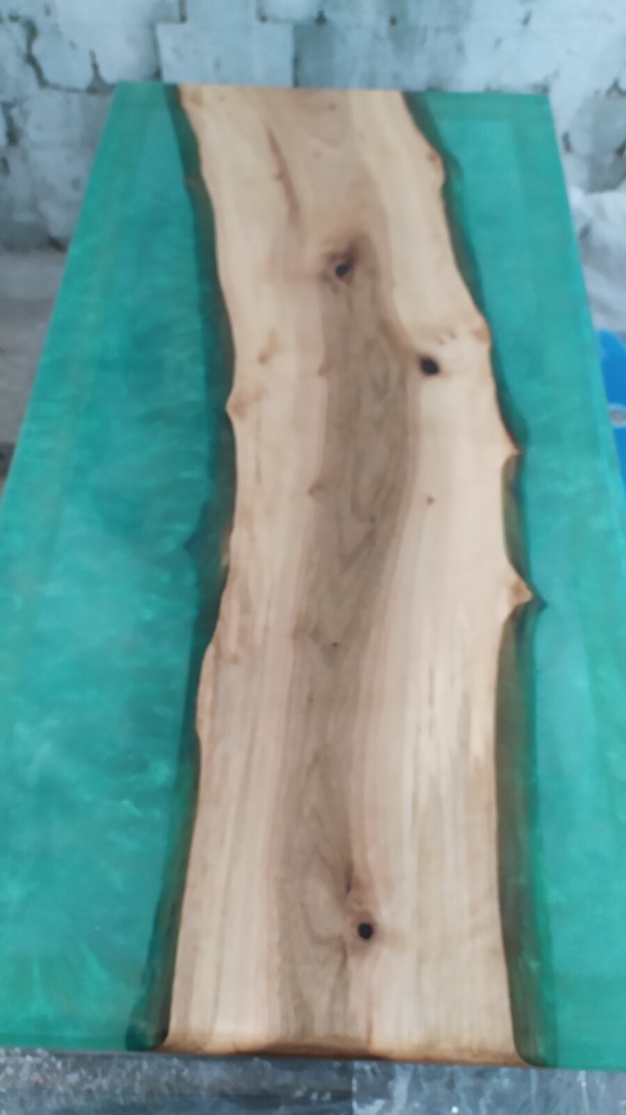 Epoksidna smola za nalivanje 2kg (1,5kg smola + 0,5kg učvršćivač) Slika 2
