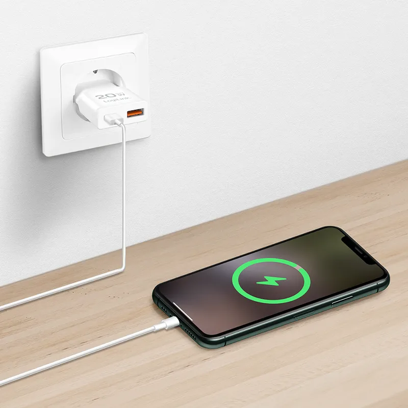 Logilink punjač 2 porta, 1 x USB type c, 1 x USB A, 20W, GaN, slim, bela Slika 3