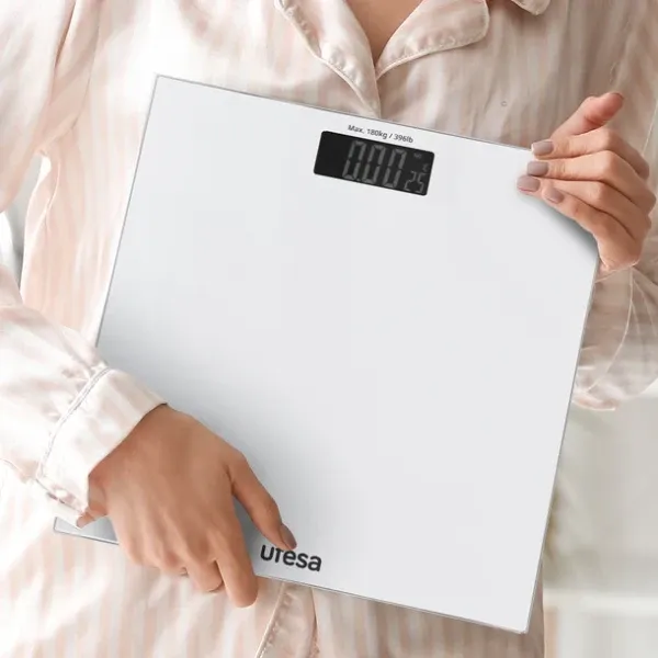 Telesna vaga Ufesa Basel/180kg/LCD/bela Slika 2