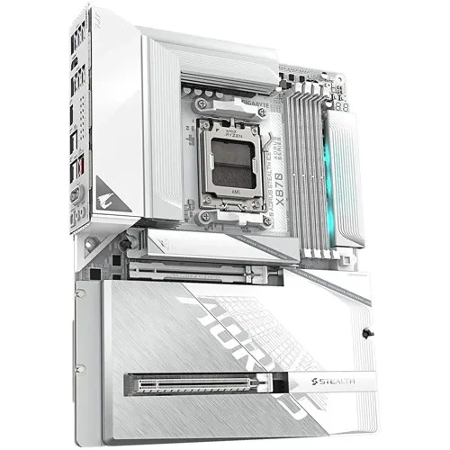 Matična ploča Gigabyte AM5 X870 Aorus Stealth Ice WIFI7 Slika 3