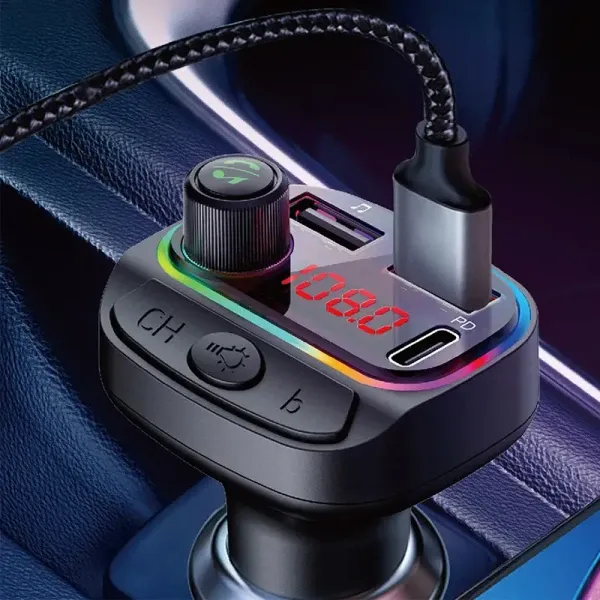 FM Transmiter i punjač Kettz Paya Bluetooth/2xUSB QC3.1/Type-C/LED Slika 2
